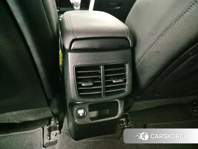 Kia Seltos id 4284937 из Кореи 10