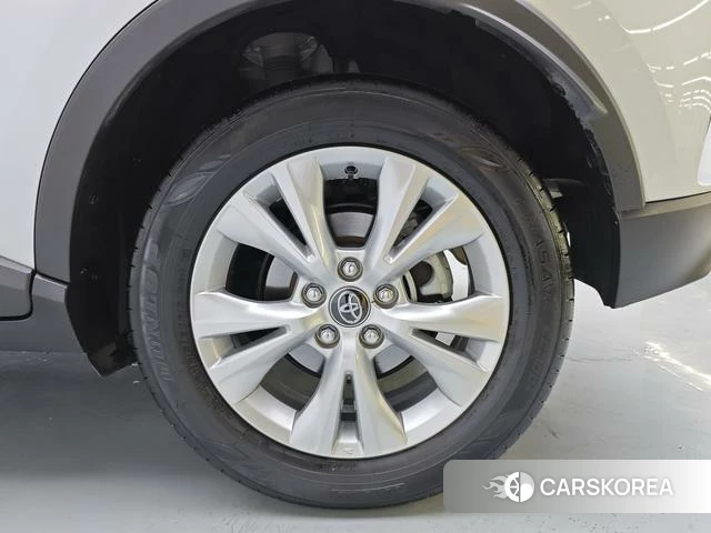 Toyota IZOA id 4253940 из Китая 10