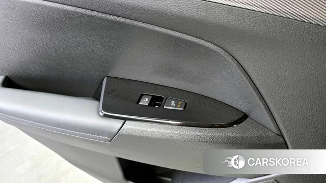 Kia Sportage 5th Generation Hybrid id 3786764 из Кореи 10