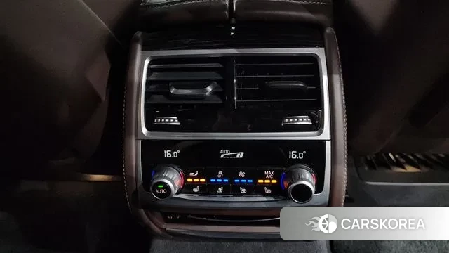 BMW 7 Series (G11) id 2980824 из Кореи 10