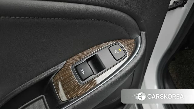 Chevrolet (GM Daewoo) The New Malibu id 4586637 из Кореи 10