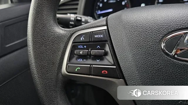 Hyundai Avante AD id 3682510 из Кореи 10