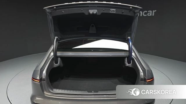 Hyundai Grandeur Hybrid (GN7) id 4928621 из Кореи 10