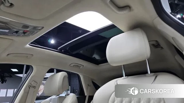 Genesis GV70 id 3696373 из Кореи 10