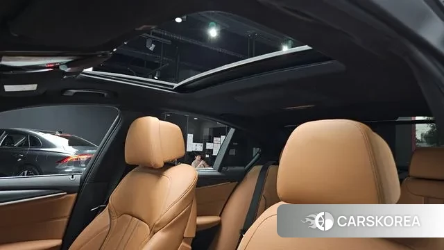 BMW 5 Series (G30) id 3042911 из Кореи 10