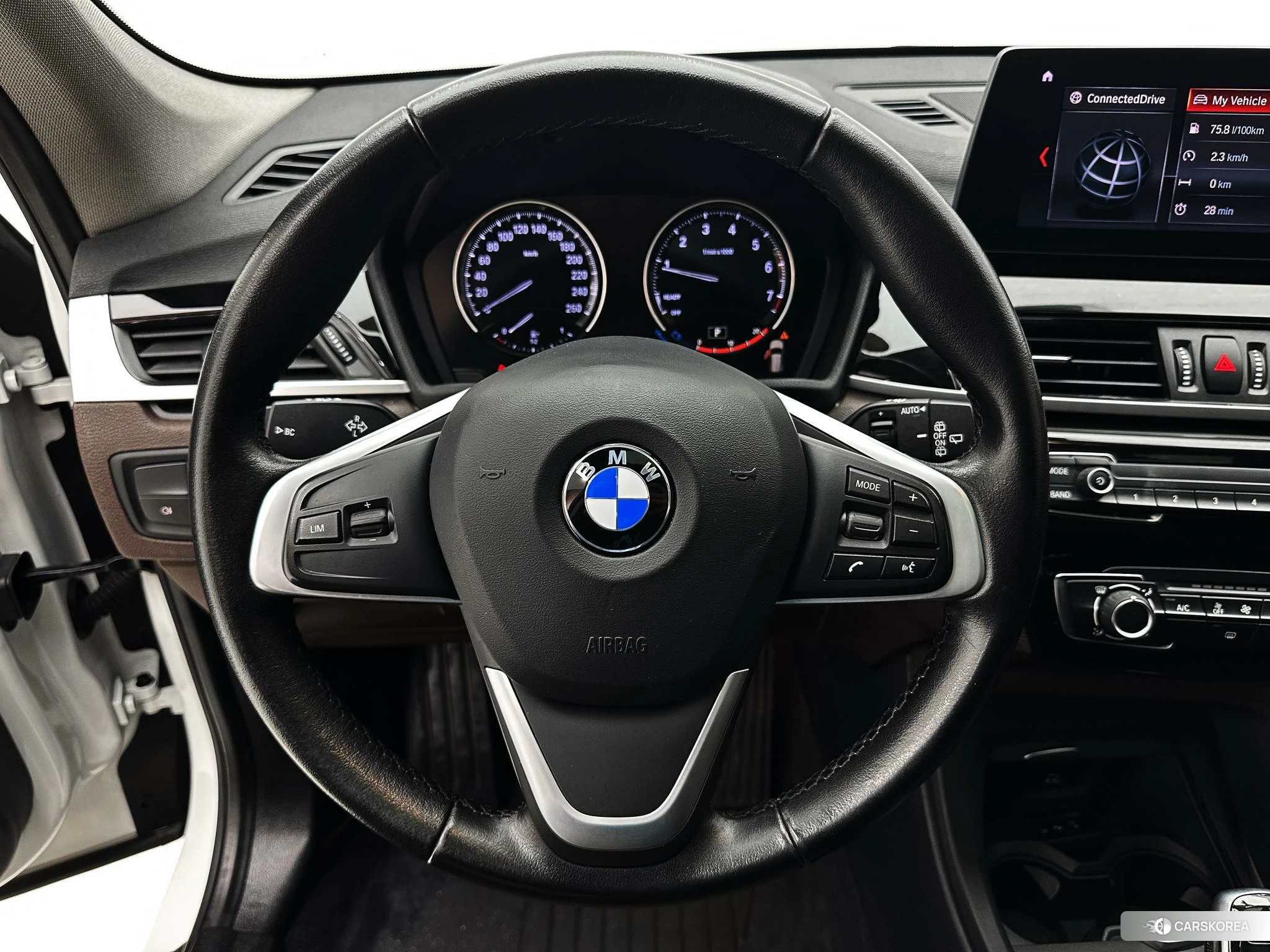 BMW X1 id 4485392 из Китая 10