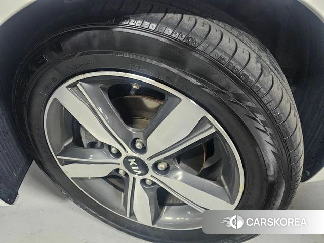 Kia The New K3 id 3919881 из Кореи 10