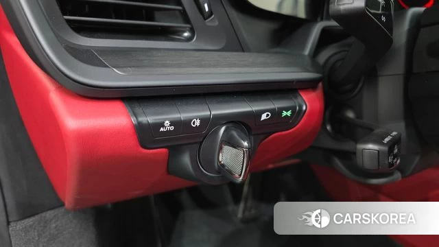 Porsche 911(992) id 4700828 из Кореи 10