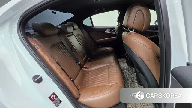 Genesis G70 id 3269696 из Кореи 10