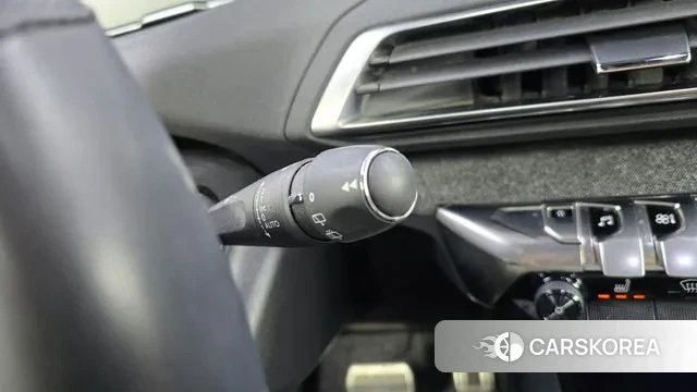 Peugeot 5008 second generation id 3599065 из Кореи 10