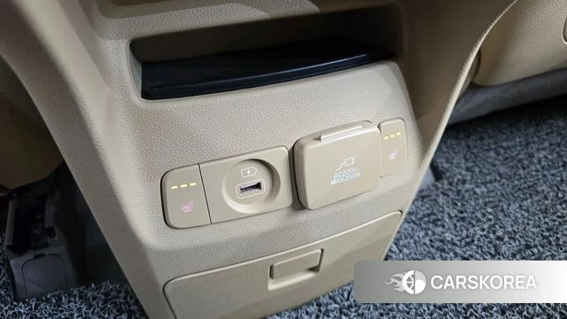 Kia The New Carnival id 4677855 из Кореи 10