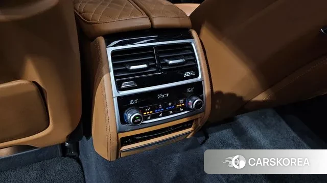 BMW 7 Series (G11) id 3128390 из Кореи 10