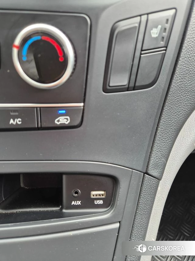 Hyundai The New Grand Starex id 4887327 из Кореи 10