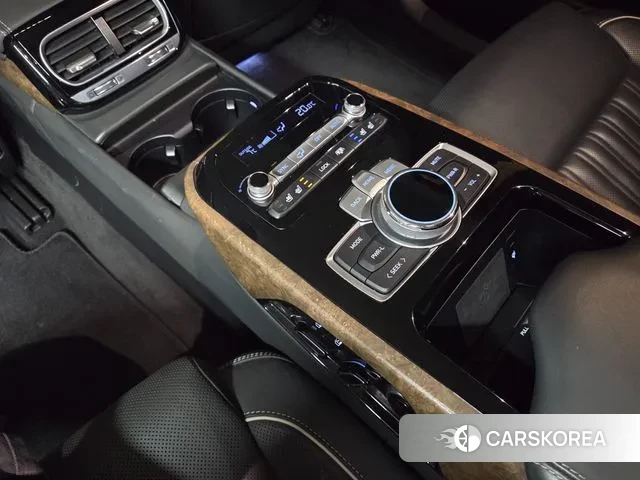 Genesis G90 id 3439755 из Кореи 10