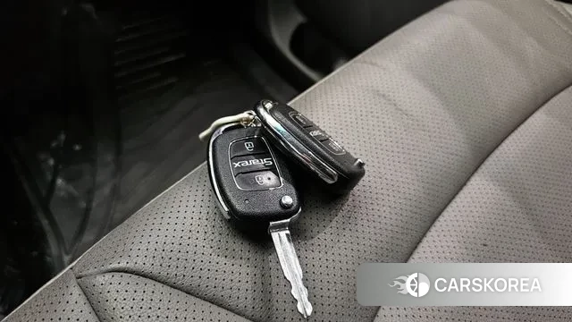 Hyundai The New Grand Starex id 3429583 из Кореи 10