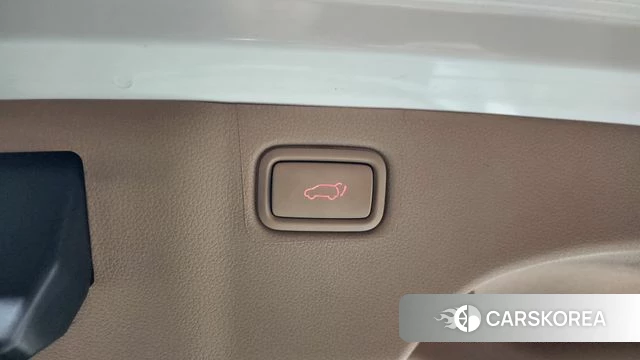 Kia The New Carnival id 4477292 из Кореи 10