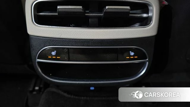 Genesis GV70 id 3805689 из Кореи 10
