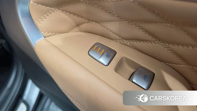 Genesis The New G70 id 4708005 из Кореи 10