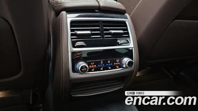 BMW 7 Series (G11) id 2530756 из Кореи 10