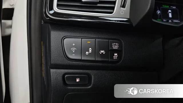 Kia Niro id 3748345 из Кореи 10