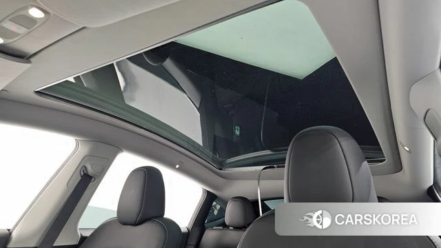 Tesla Model Y id 3805699 из Кореи 10