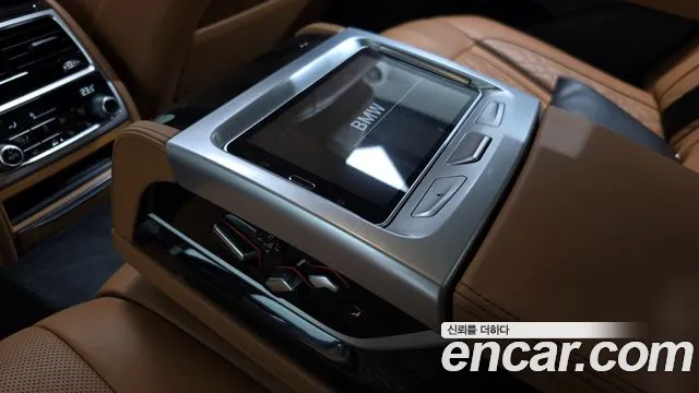 BMW 7 Series (G11) id 2838487 из Кореи 10