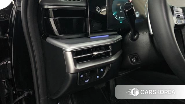 Hyundai Grandeur (GN7) id 3952940 из Кореи 10