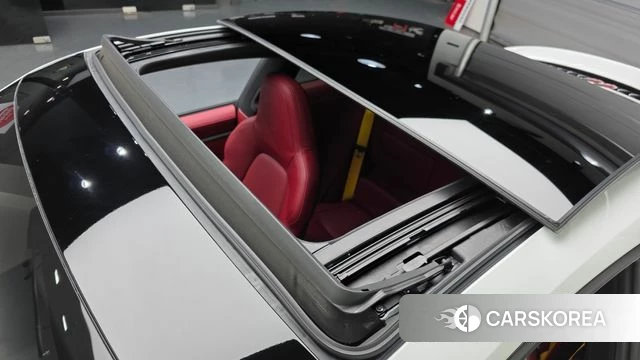 Porsche 911(992) id 4284839 из Кореи 10