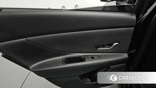 Hyundai Avante (CN7) id 3842497 из Кореи 10