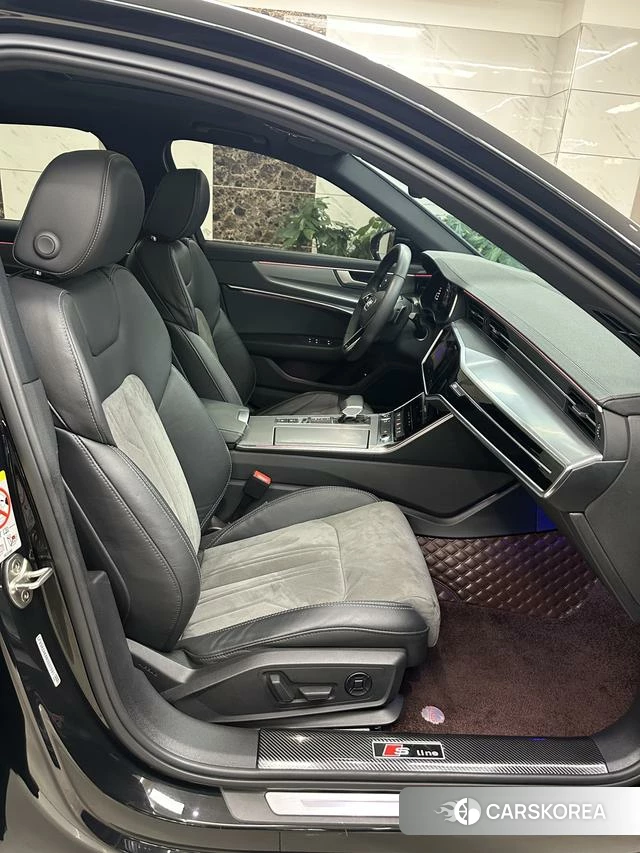 Audi A6L id 4272182 из Китая 10