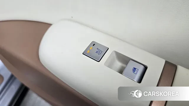 Hyundai Grandeur Hybrid (GN7) id 3654301 из Кореи 10