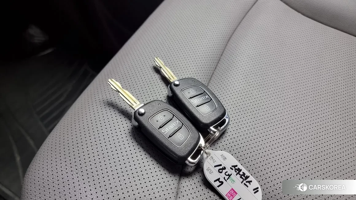 Hyundai The New Grand Starex id 2029241 из Кореи 10