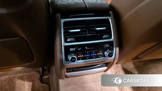 BMW 7 Series (G11) id 3368167 из Кореи 10