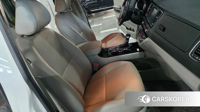 Kia The New Carnival id 4476830 из Кореи 10