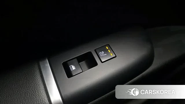 Hyundai Grandeur (GN7) id 3690229 из Кореи 10