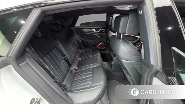 Audi A7 (4K) id 3033243 из Кореи 10