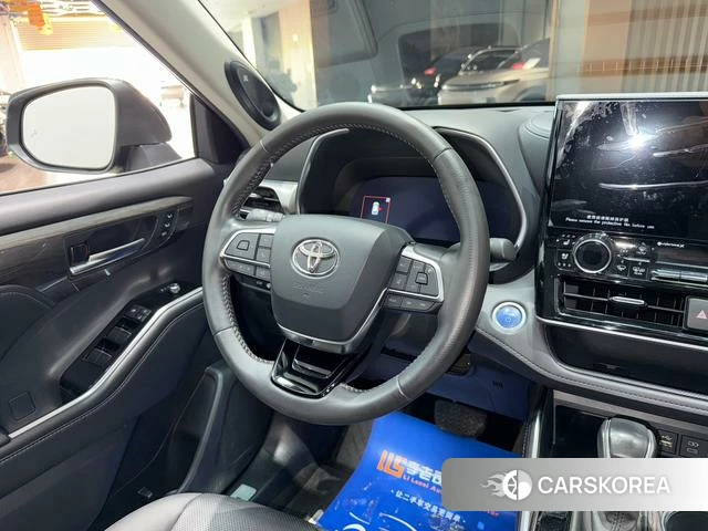 Toyota Highlander id 4365816 из Китая 10