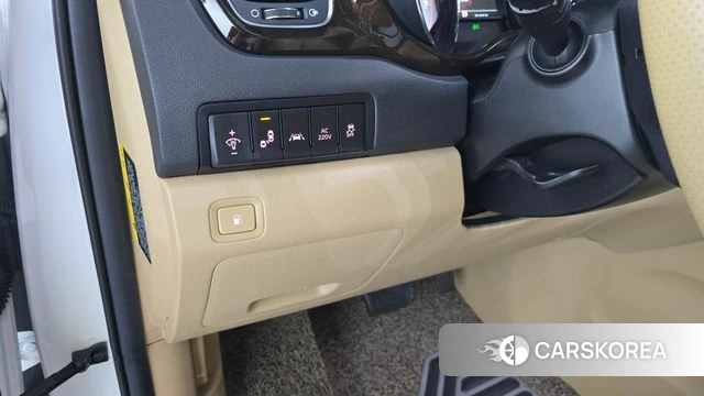 Kia The New Carnival id 4390257 из Кореи 10
