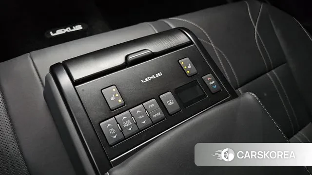 Lexus ES300h 7th generation id 3682117 из Кореи 10