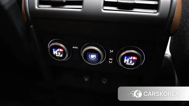 Land Rover Defender (L663) id 3690442 из Кореи 10