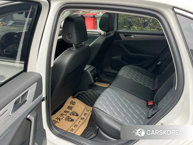 Volkswagen Sagitar id 4272101 из Китая 10
