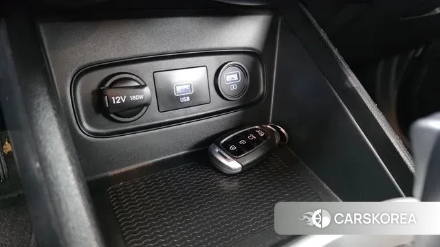 Hyundai Venue id 3509659 из Кореи 10