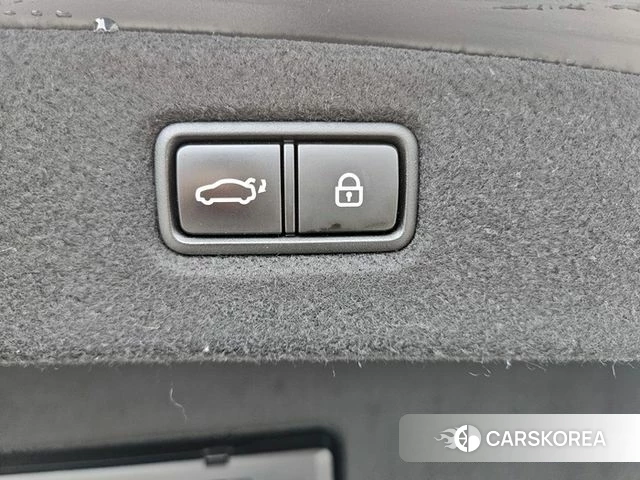 Genesis G90 id 4476235 из Кореи 10