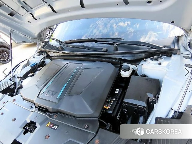 Hyundai Ionic 5 id 4779925 из Кореи 10