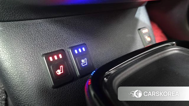 Toyota Prius 4th Generation id 4458000 из Кореи 10