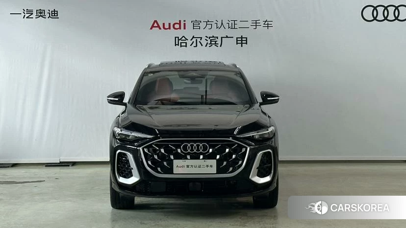 Audi Q5L id 4440405 из Китая 10