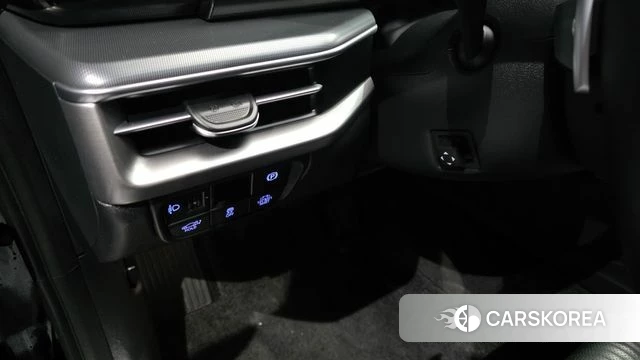 Hyundai Grandeur Hybrid (GN7) id 3786946 из Кореи 10