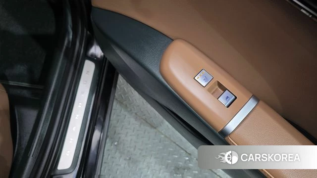 Hyundai Grandeur Hybrid (GN7) id 3891874 из Кореи 10