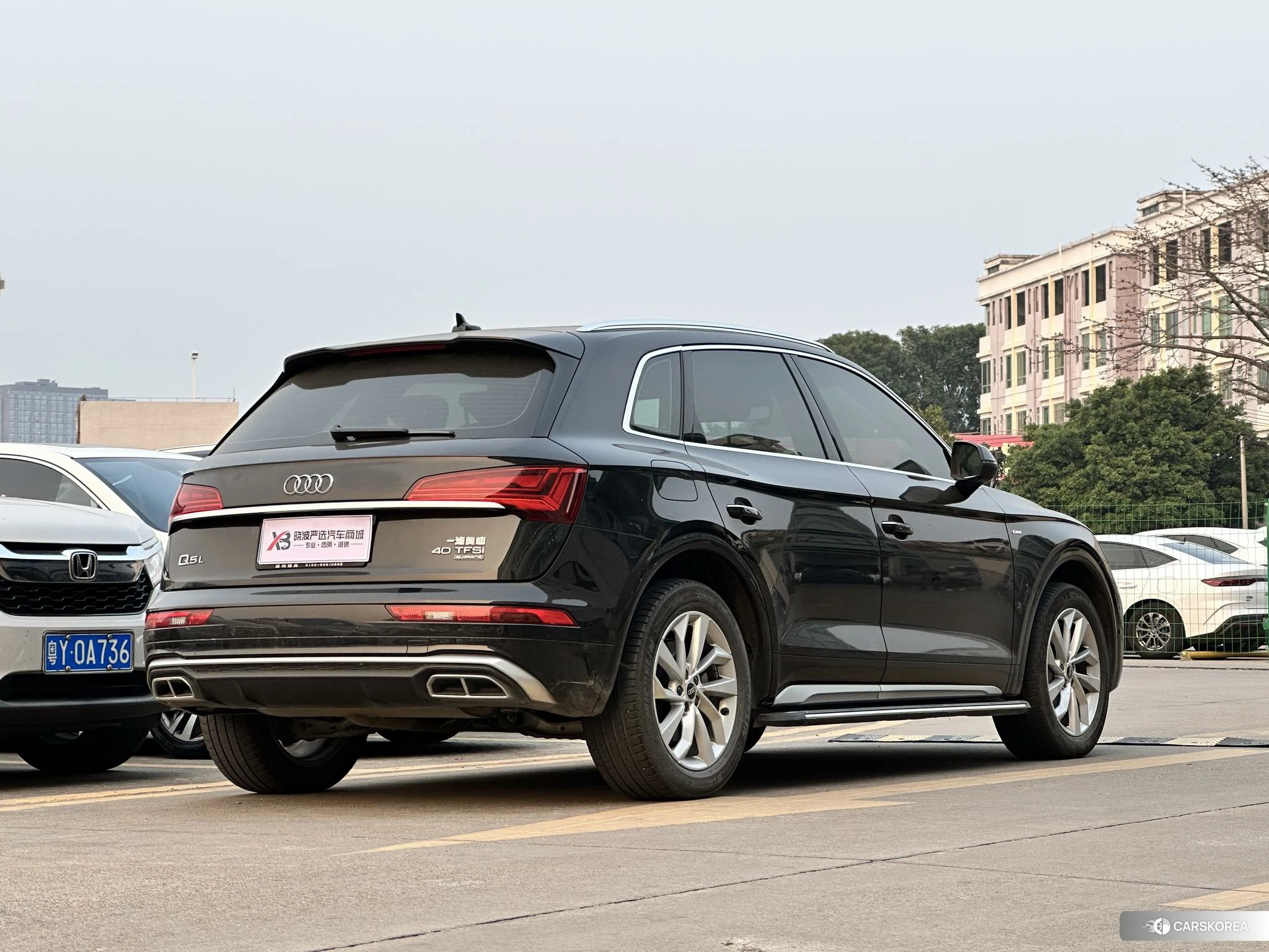 Audi Q5L id 4405987 из Китая 10