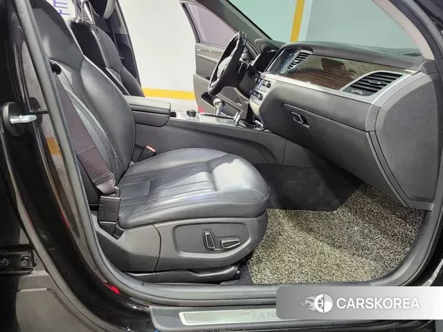 Genesis G80 id 3742969 из Кореи 10